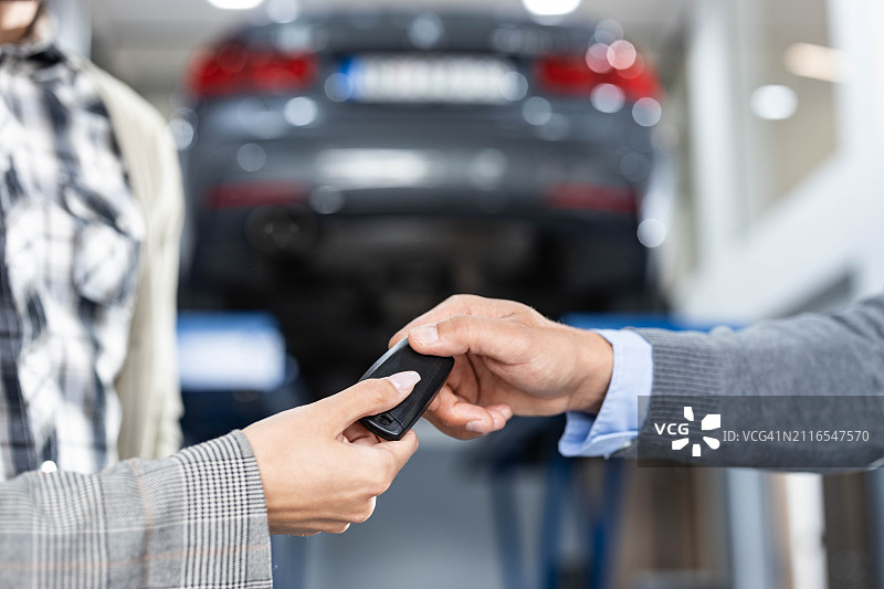 这里是修好的汽车钥匙图片素材