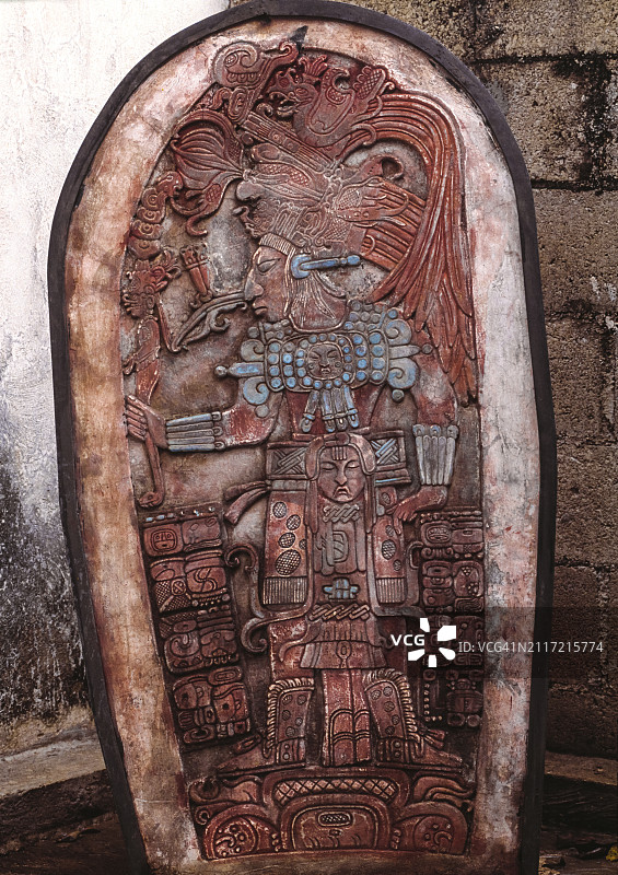 玛雅石碑：危地马拉蒂卡尔图片素材