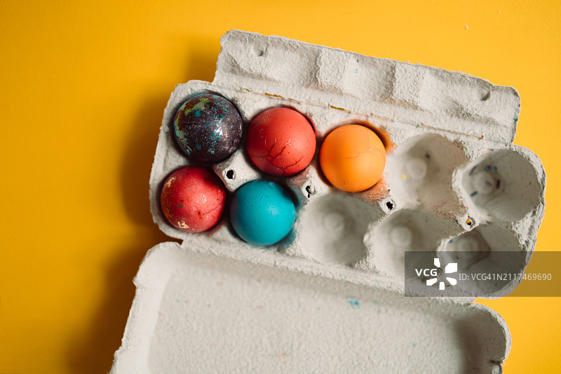 手工装饰复活节彩蛋图片素材