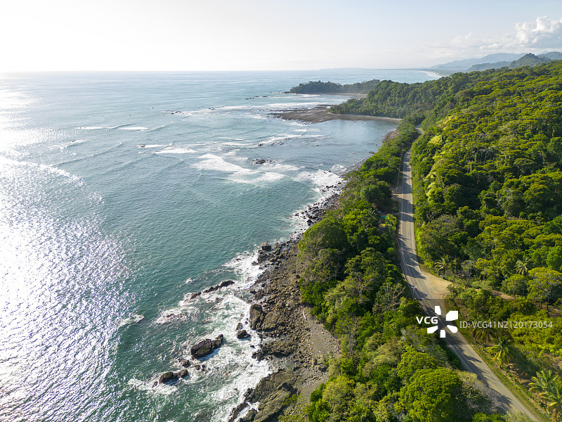 哥斯达黎加海岸线公路航拍图片素材