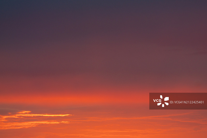 红色日出天空图片素材