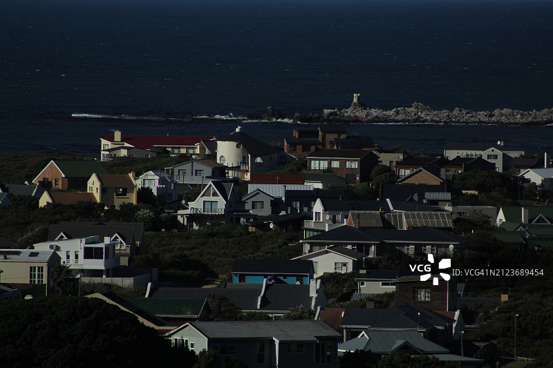 高角度的城市景观海景对天空图片素材