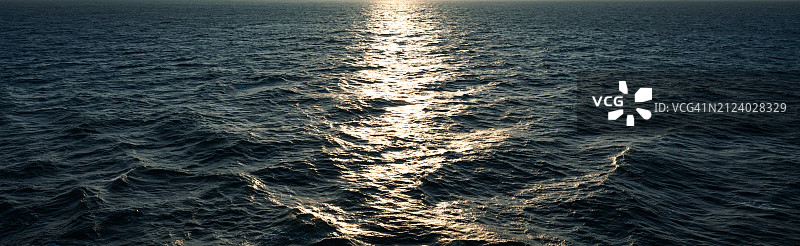 大海全画幅照片图片素材