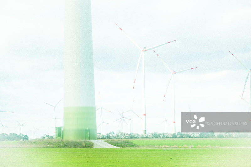 乡村风车的艺术照片图片素材