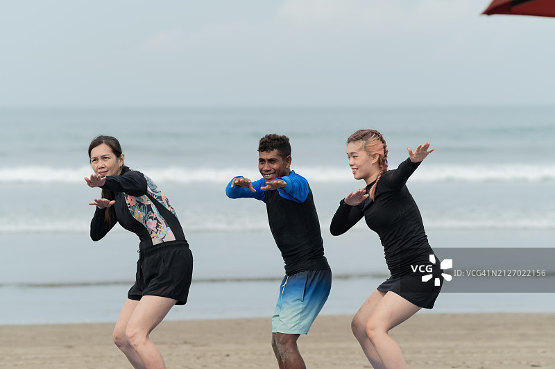 旅行探索图片素材