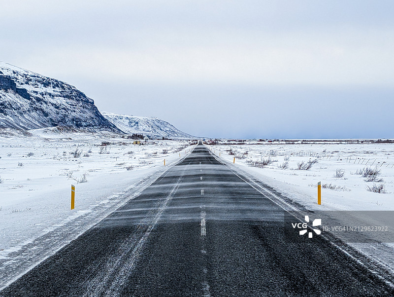 冰岛雪地公路图片素材