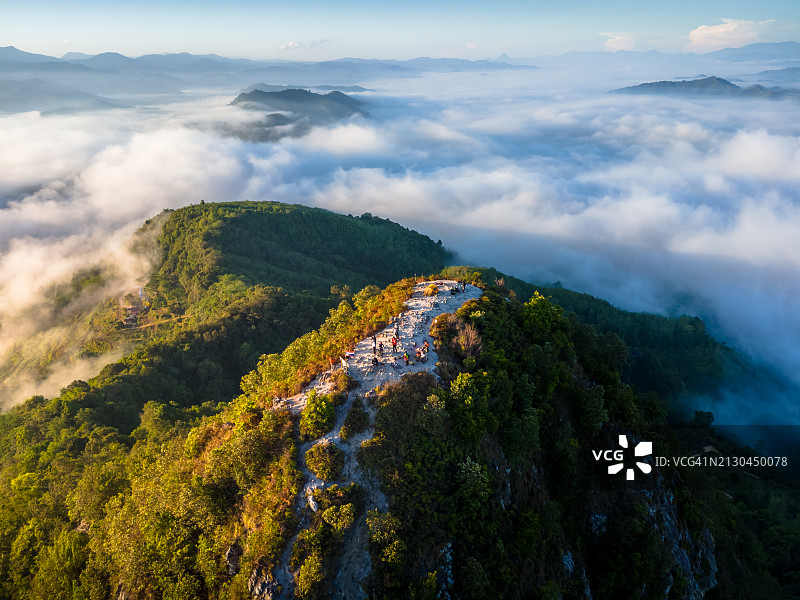 泰国也拉府早晨云海航拍图片素材
