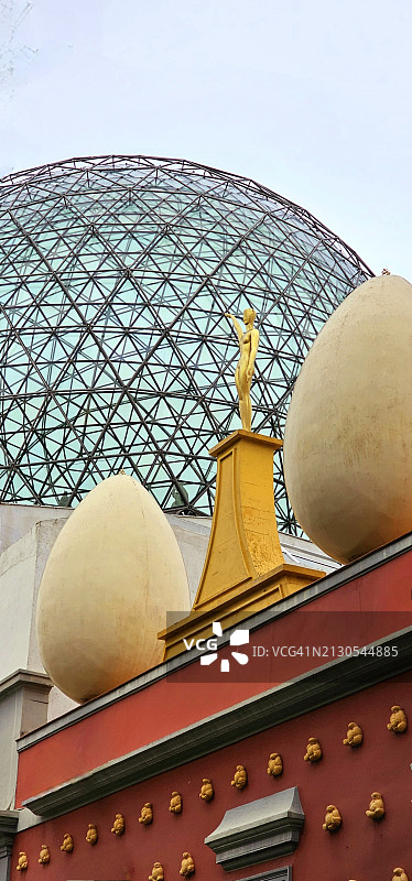 西班牙加泰罗尼亚达利博物馆人物图片素材