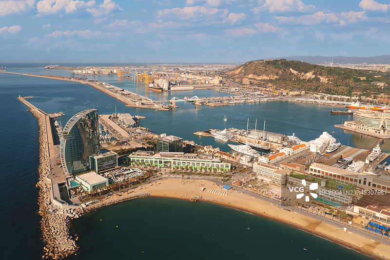 西班牙巴塞罗那旧港航拍景观图片素材