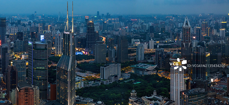 上海外滩夜景图片素材