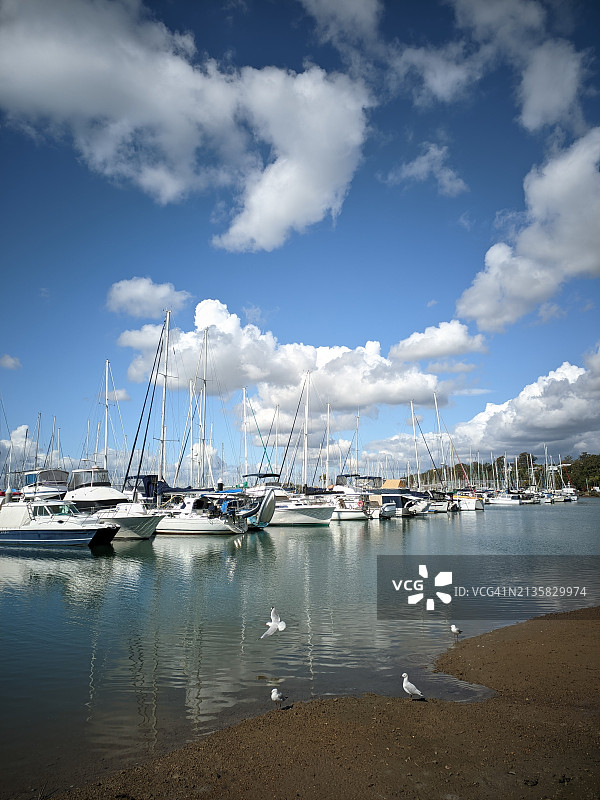 澳大利亚昆士兰州布里斯班市港口码头图片素材