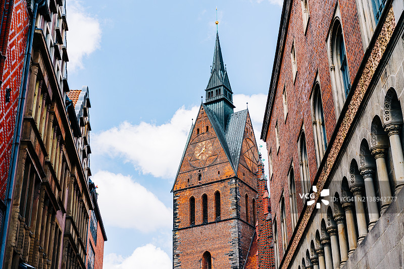 德国汉诺威的老城区和集市教堂：半木结构建筑图片素材