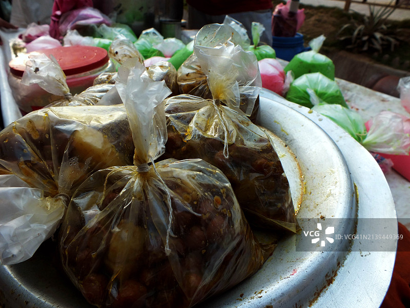 店铺售卖的糖浆饮品图片素材