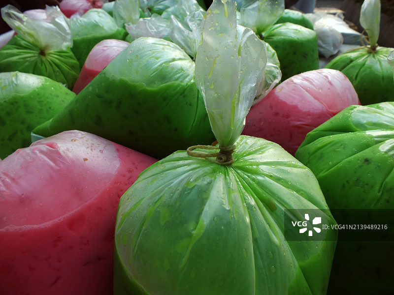 店铺售卖的糖浆饮品图片素材