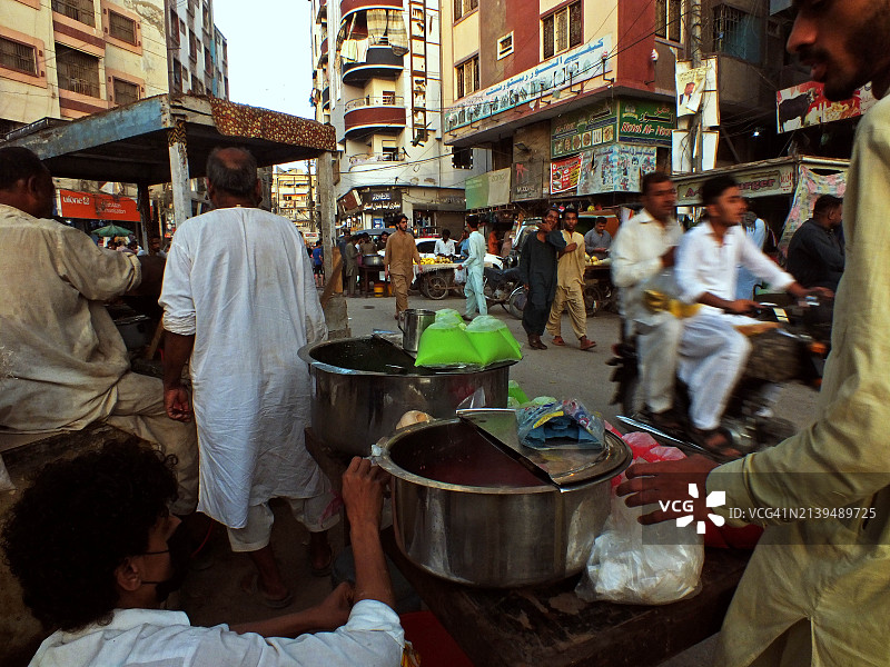 店铺售卖的糖浆饮品图片素材