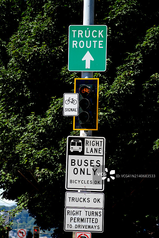 西雅图的交通信号灯图片素材