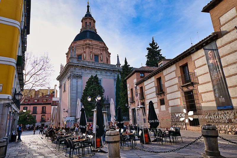 西班牙马德里圣安德烈斯教堂图片素材