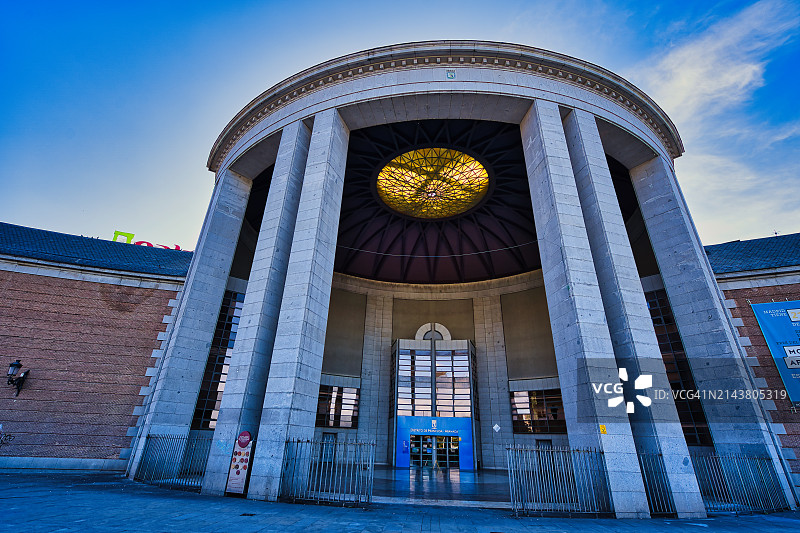 西班牙马德里蒙克洛亚-阿拉瓦卡区市政委员会图片素材