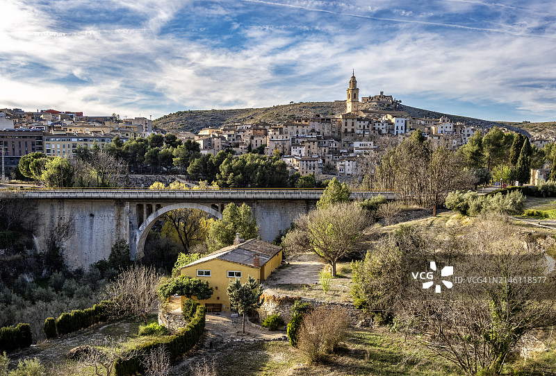 西班牙巴伦西亚社区博凯伦特镇的中世纪建筑村庄景观图片素材