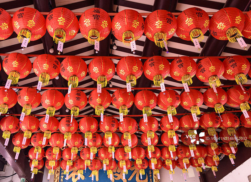 新加坡天福宫的吉祥传统灯笼图片素材