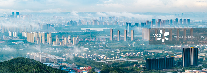 中国江苏省无锡市城市住宅区高层建筑航拍图片素材