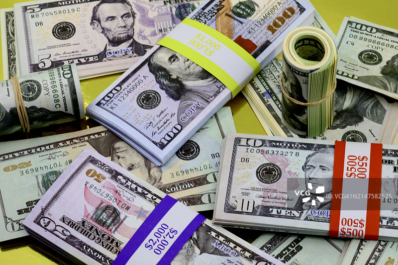 多种面额的现金货币图片素材