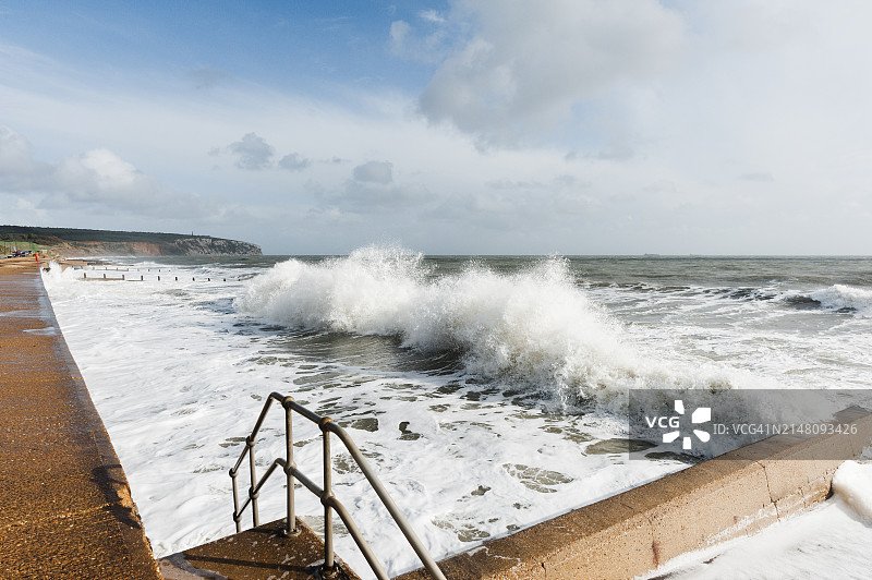 英国海岸线日间景观图片素材