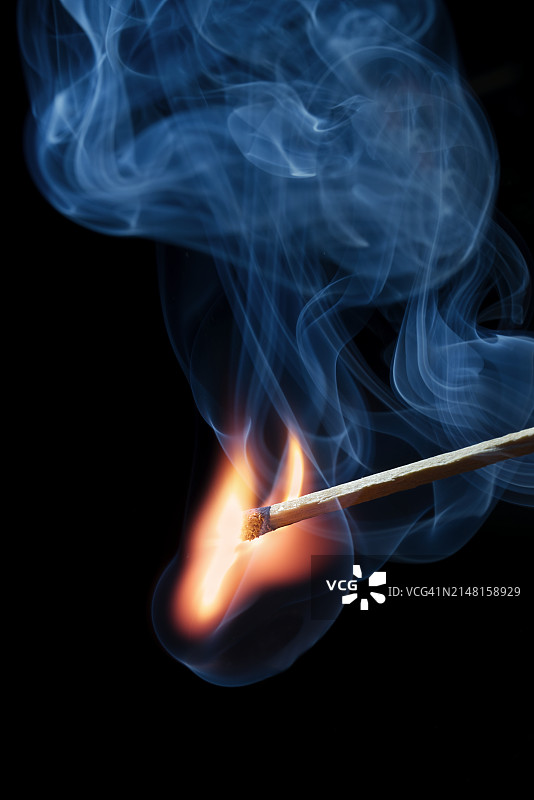 燃烧的火柴棍特写，德国图片素材