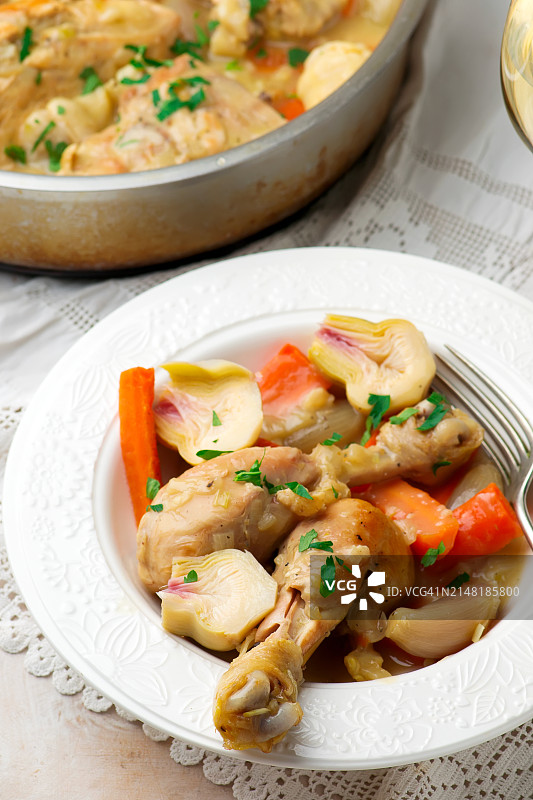 白酒炖公鸡图片素材