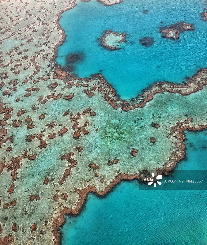 澳大利亚大堡礁海岸高角度景观图片素材
