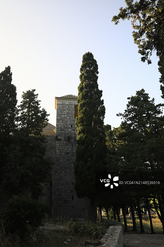 姆列特国家公园圣玛丽岛的历史修道院图片素材