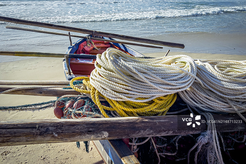 准备出海的渔船图片素材