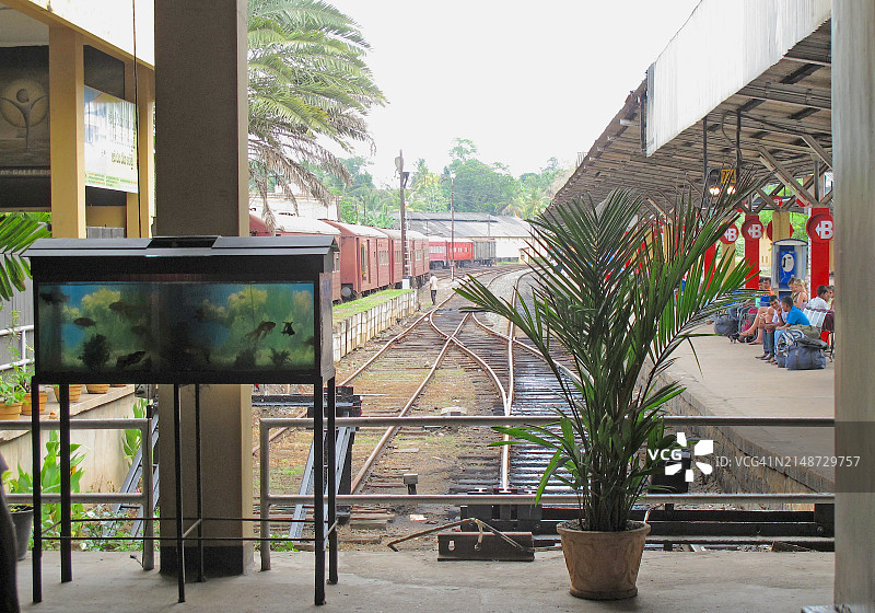加勒火车站站台图片素材