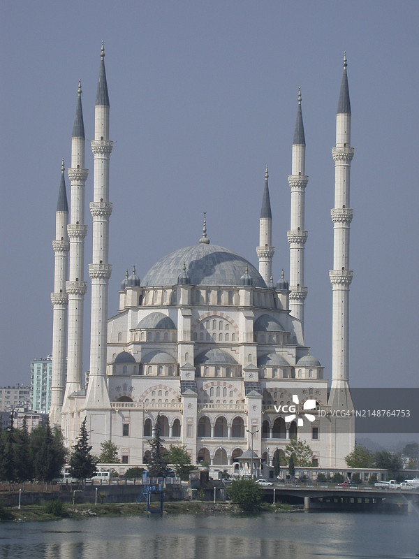 土耳其阿达纳萨班哲中央清真寺图片素材
