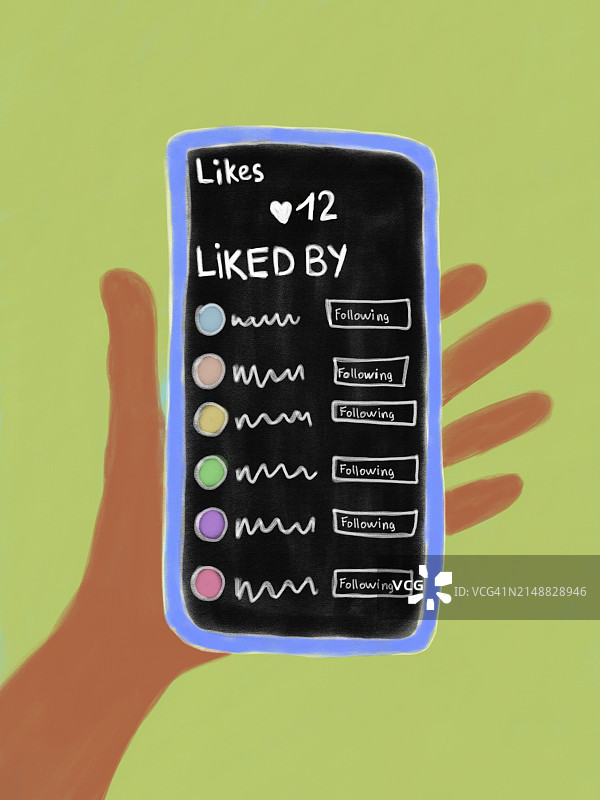 在手机上查看社交媒体点赞的手图片素材