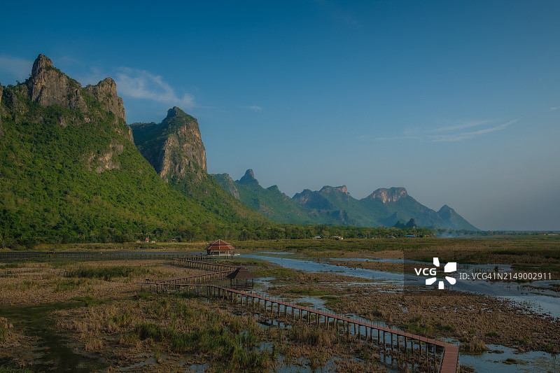 湿地国家公园山地沼泽乡村景观图片素材