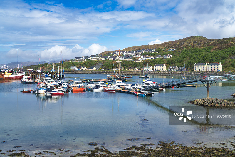马莱格村的马莱格港，位于英国苏格兰西部高地莫拉尔图片素材