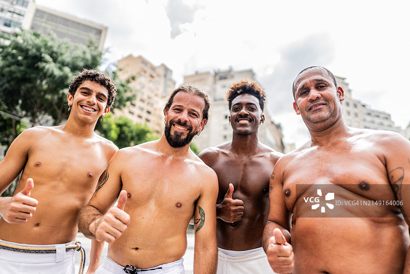 巴西圣保罗卡波耶拉舞者肖像图片素材