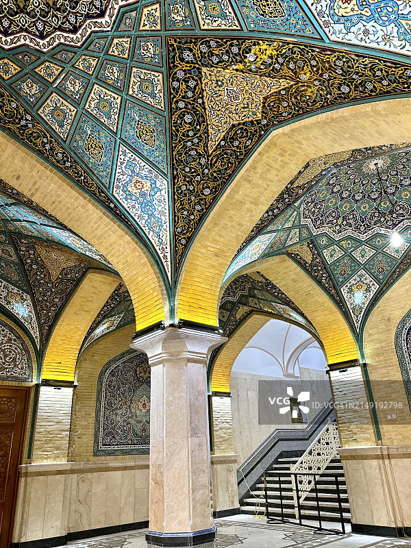 伊拉克纳杰夫的哈拉姆建筑群和阿里·伊本·艾比·塔利卜圣陵图片素材