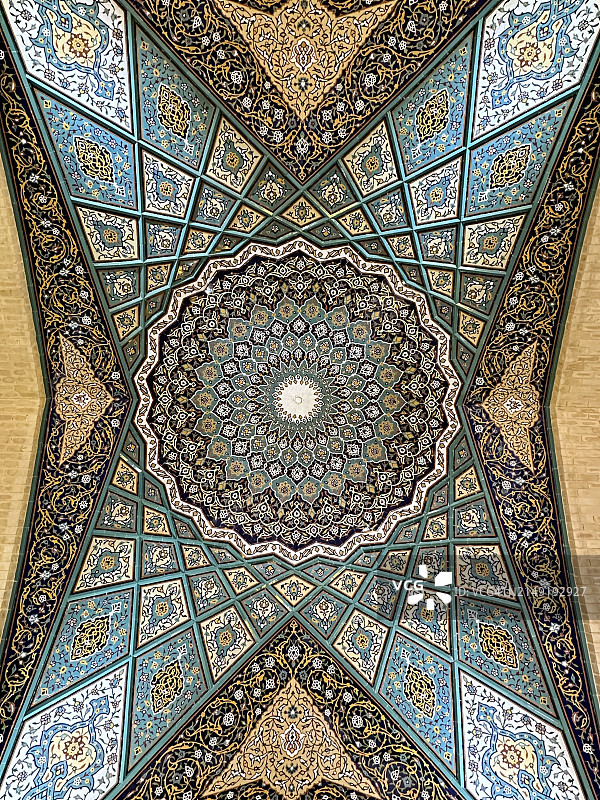 伊拉克纳杰夫的哈拉姆建筑群和阿里·伊本·艾比·塔利卜圣陵图片素材