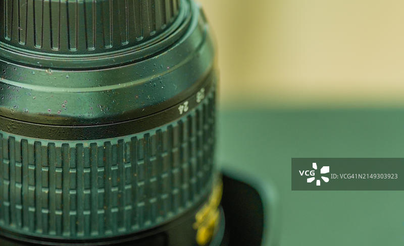 韩国大田，24-70相机镜头和镜头盖的微距，背景虚化图片素材
