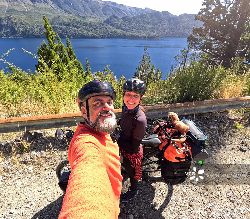 巴里洛切的自行车旅游图片素材