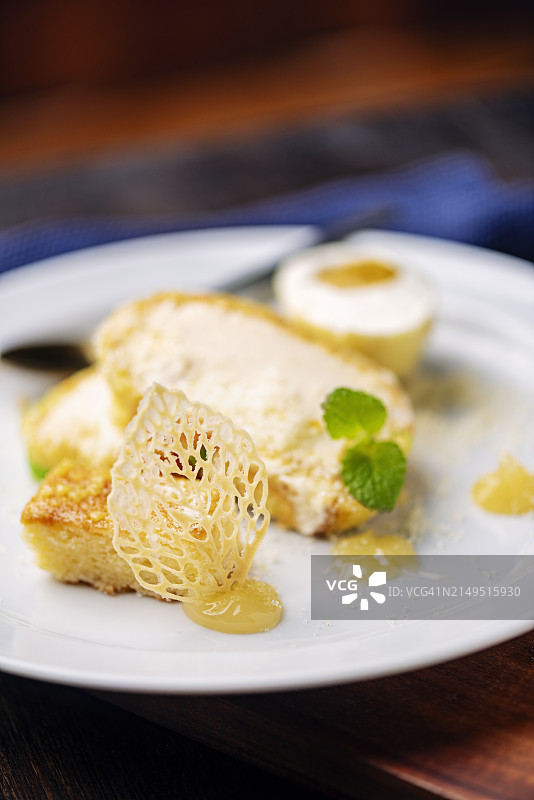 复活节主题甜点图片素材