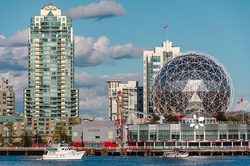 温哥华水边建筑图片素材