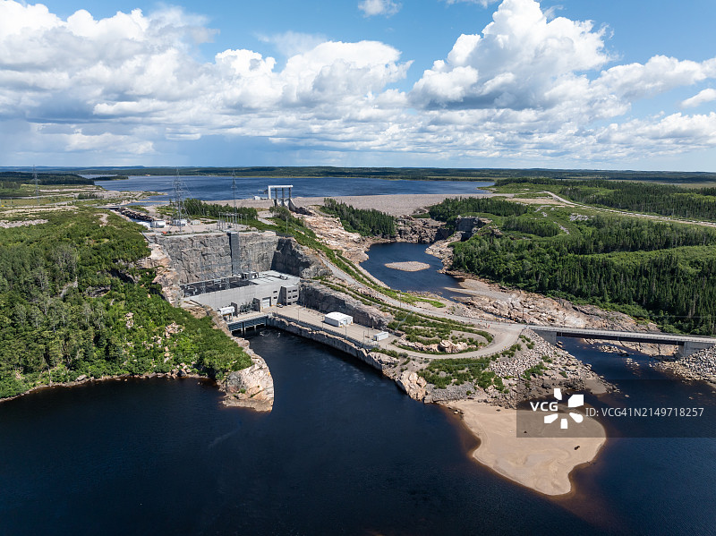 加拿大魁北克省水力发电大坝航拍图图片素材