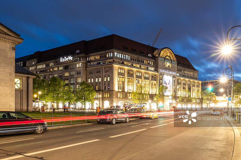 柏林维滕贝格广场和卡迪威百货公司图片素材