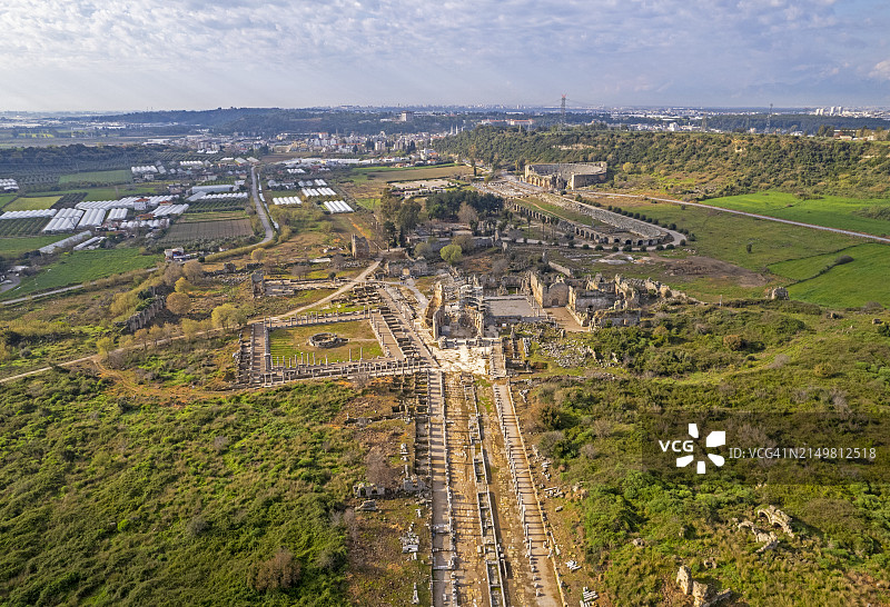 土耳其安塔利亚佩尔盖古城航拍图图片素材