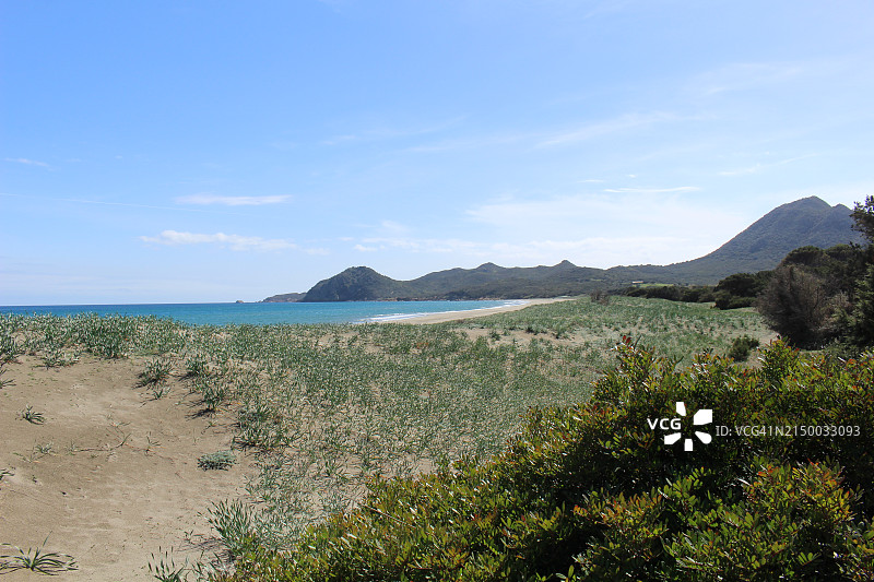 大海对着天空的美景图片素材