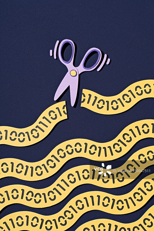 剪刀剪断二进制代码纸图片素材