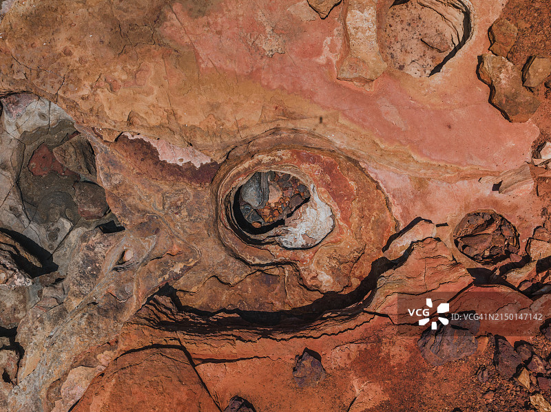 澳大利亚西澳大利亚州布鲁姆甘休姆角的岩层无人机影像图片素材